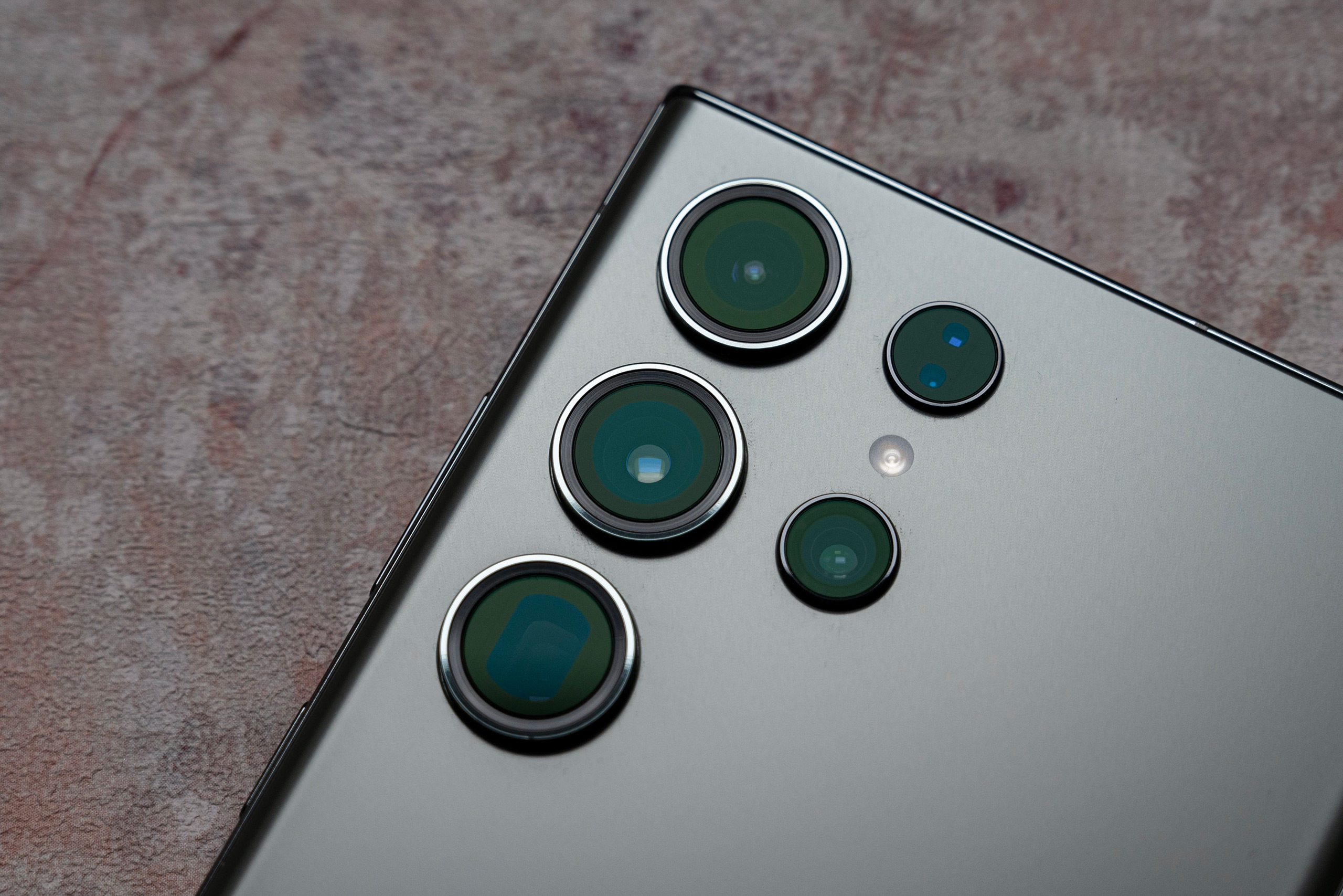 Samsung S23 Ultra: Do you need 200 megapixels in a smartphone? - Amateur Photographer