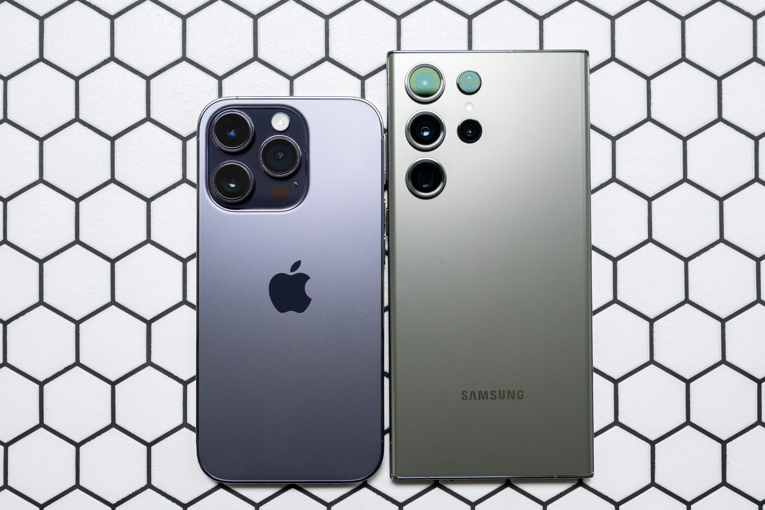 Samsung Galaxy S23 Ultra vs Samsung Galaxy S23: Cameras Compared - Amateur  Photographer
