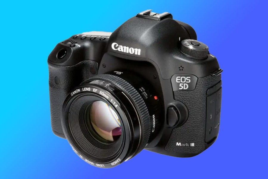 Canon EOS 5D Mark III - AP image