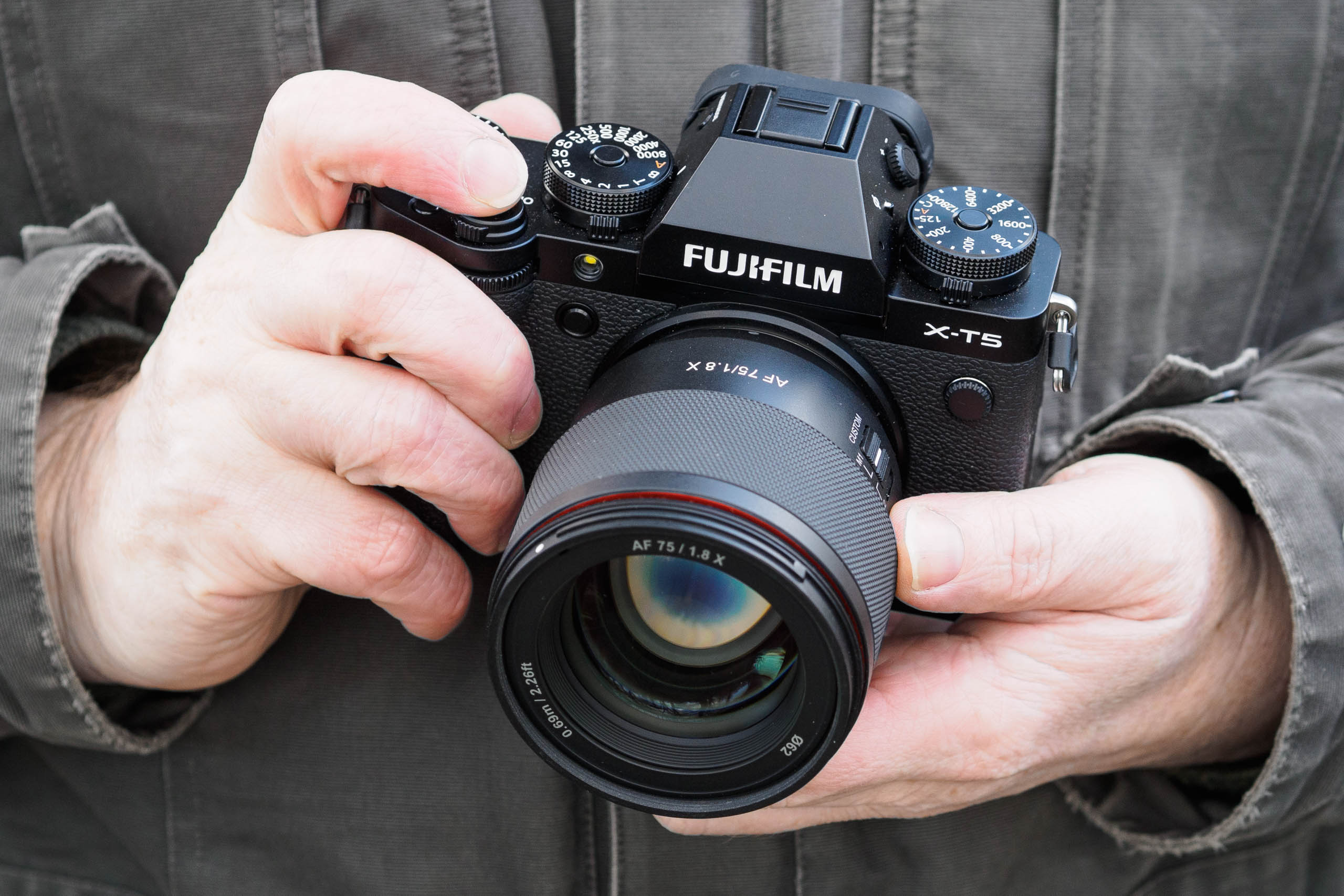 Fujifilm X-T5 review: no school like the old school