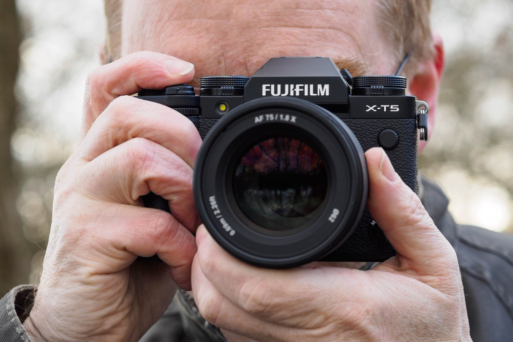 Samyang AF 75mm F1.8 X in use on Fujifilm X-T5.