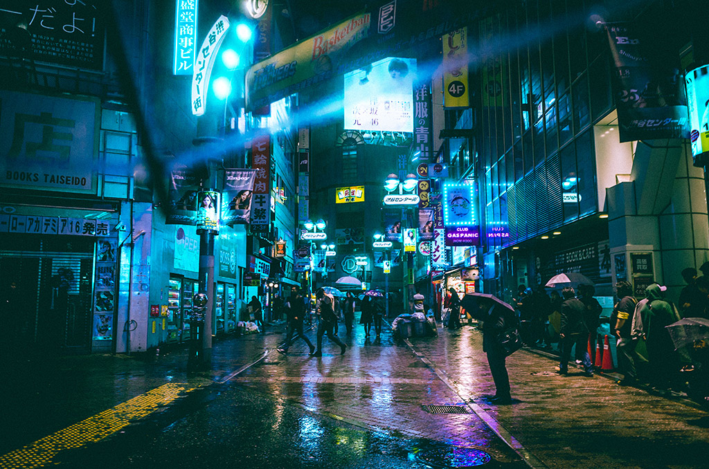 neon lights at night in tokyo 