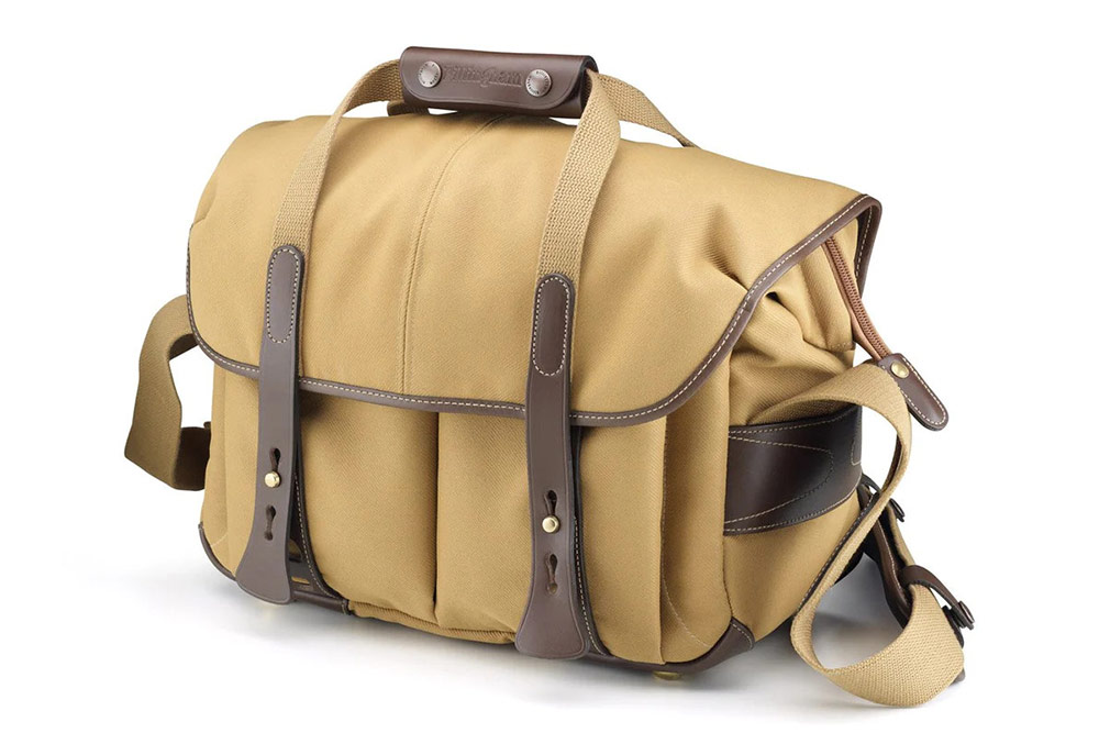 Billingham 307 messenger bag for photographers