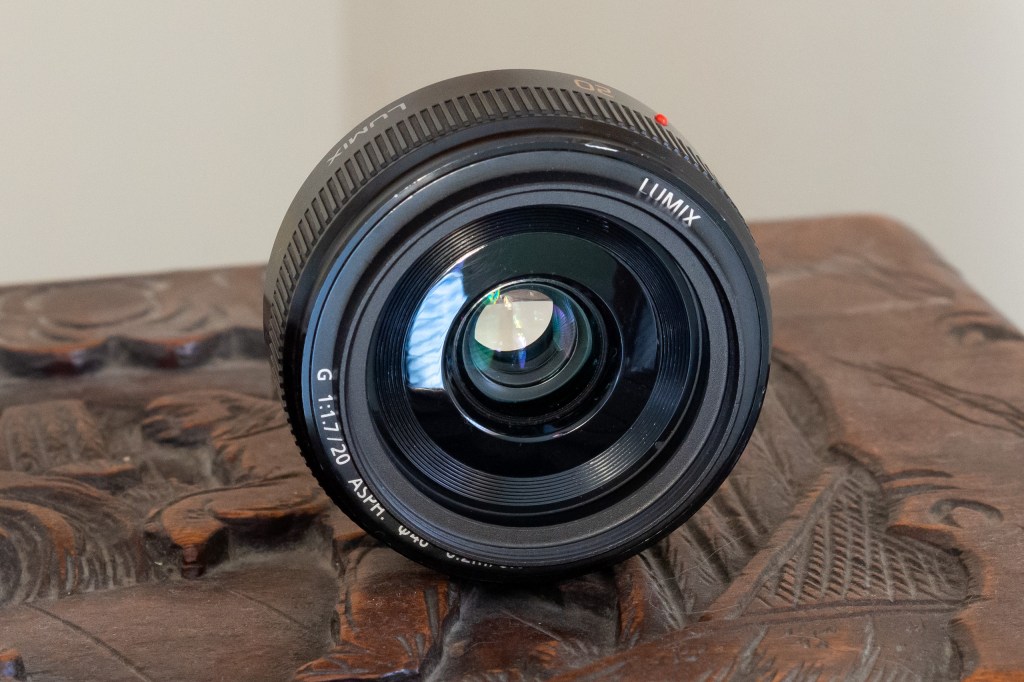Panasonic Lumix G 20mm f1.7 II from the front.