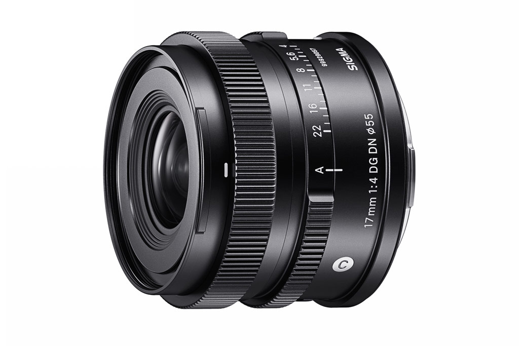 Sigma 17mm DG DN lens