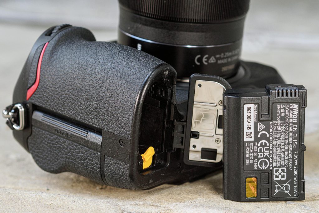Nikon Z8 battery