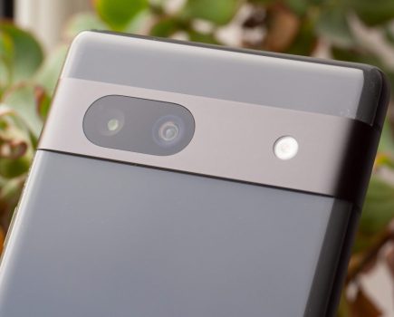 Google Pixel 7a rear cameras, photo Joshua Waller / AP