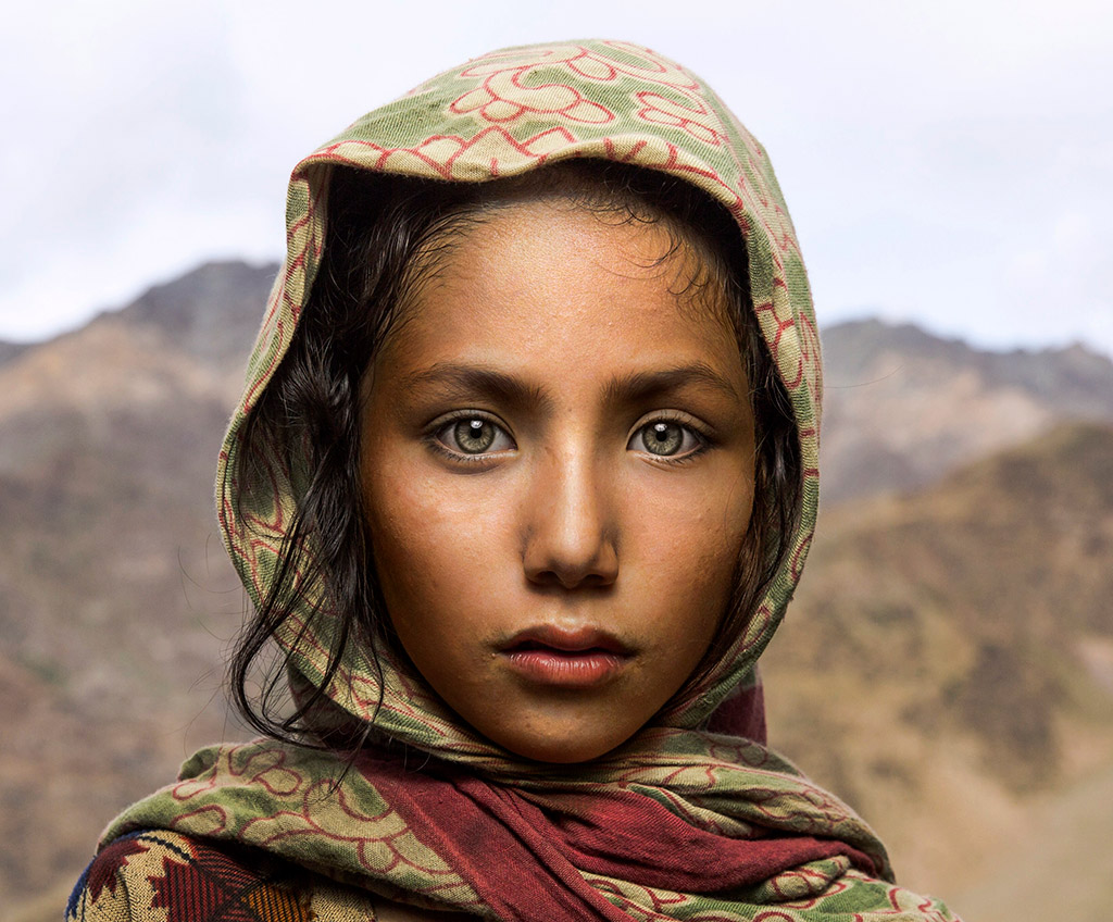 close up portrait of a girl in the desert