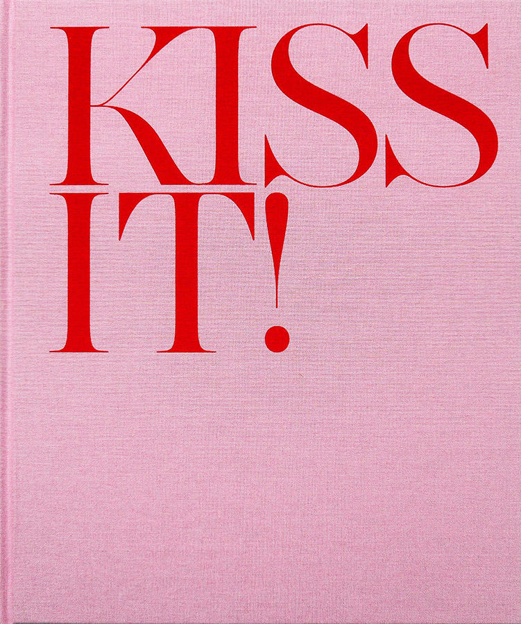 kiss it book cover Kiss It! by Abbie Trayler Smith