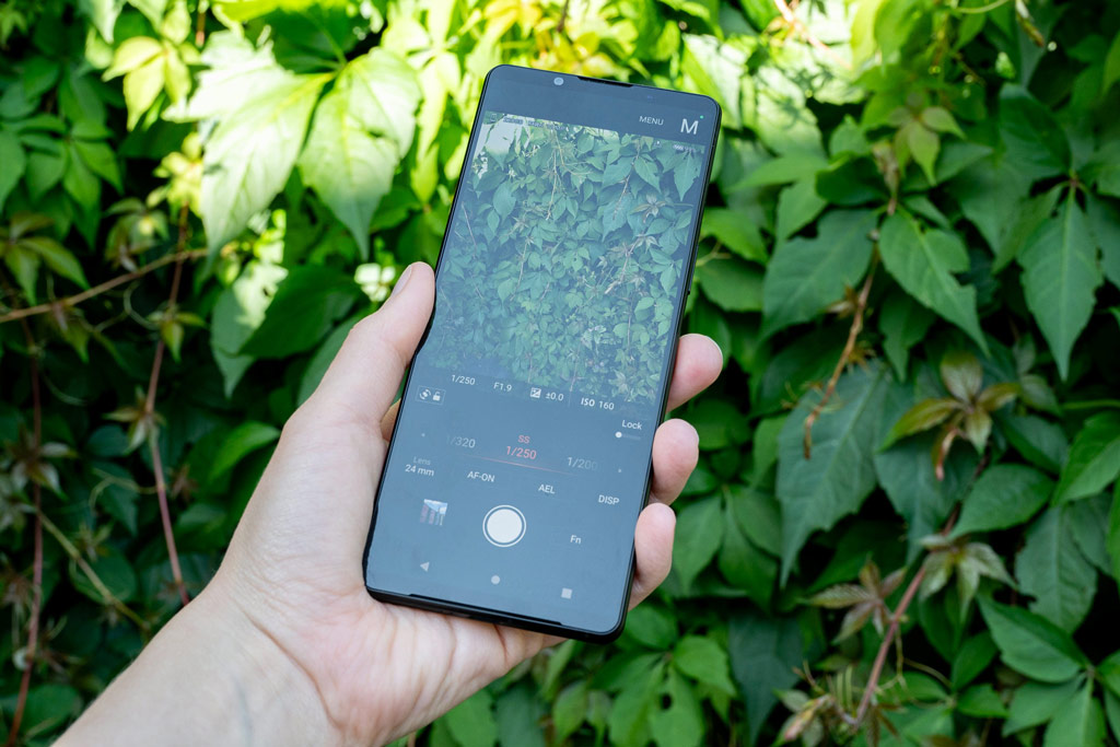 Sony Xperia 5 II Review: The Ultimate Throwback Phone - Twenty