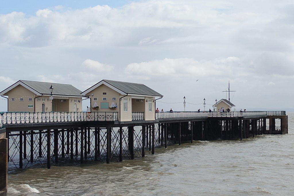 Sony Xperia 1 V sample photo, pier at overcast sky