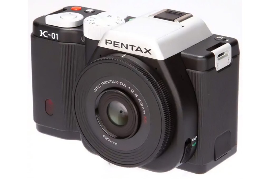 Pentax K-01 with 40mm XS lens
