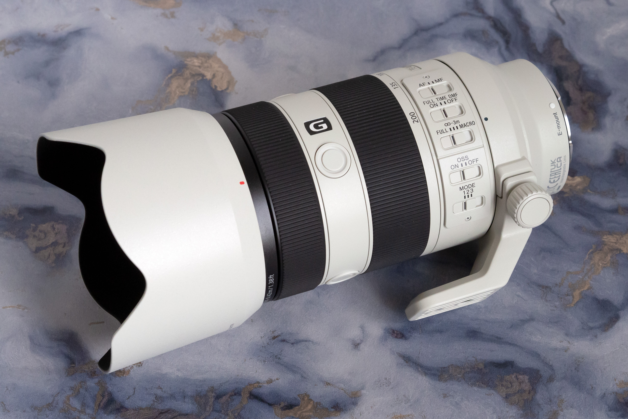 Sony on sale telephoto lens