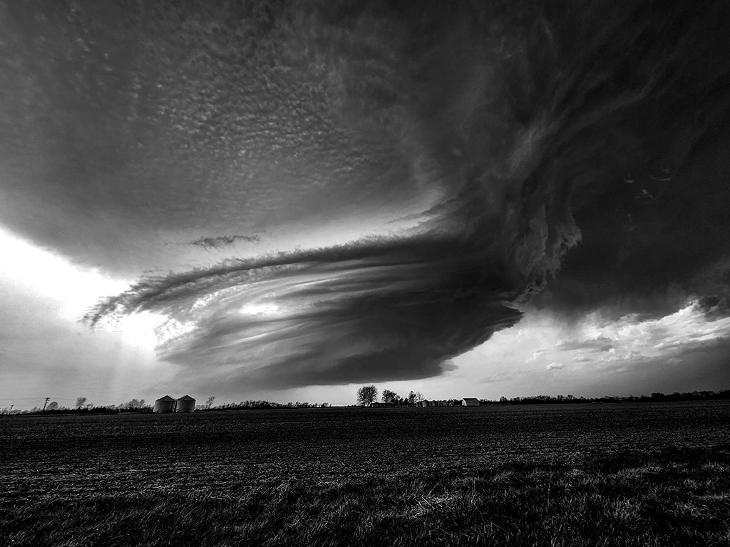 Country Supercell by Sara Bruce. Photo location: between Mexico and Centralia, USA.