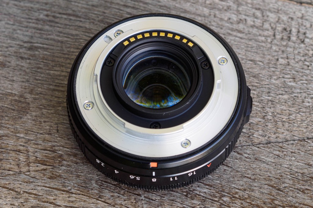 Fujifilm XF 27mm F2.8 R WR metal mount