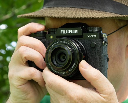 Fujifilm XF 27mm F2.8 R WR in use on the Fujifilm X-T5