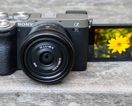 Sony Alpha A7C II articulated screen