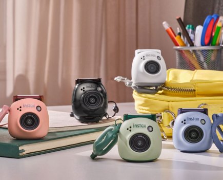 Instax Pal, tiny all-digital Instax camera