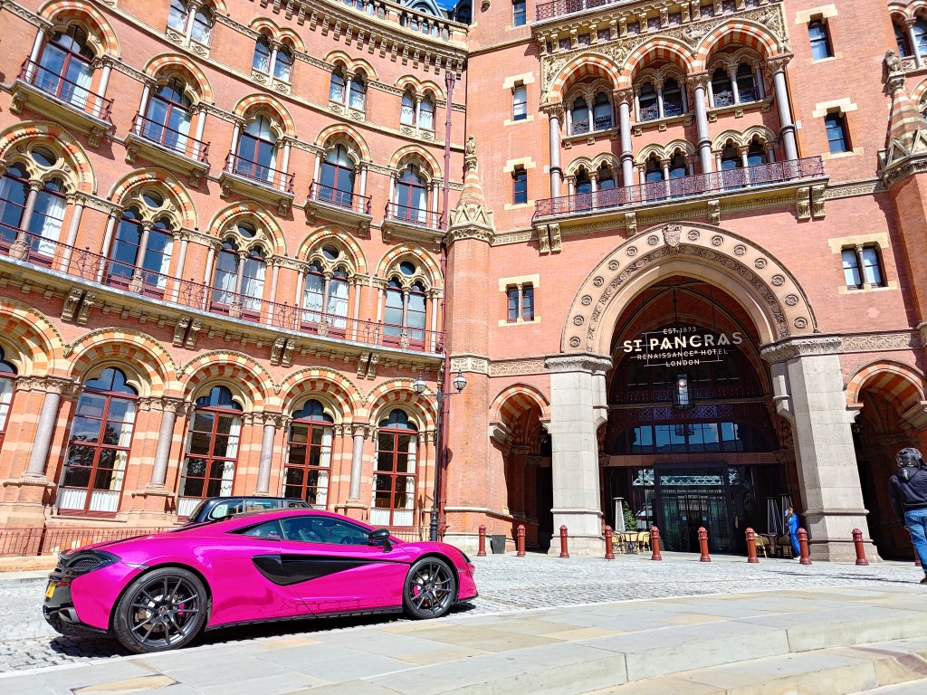 Sample photo taken with the ASUS Zenfone 10. Pink McLaren outside St. Pancras.