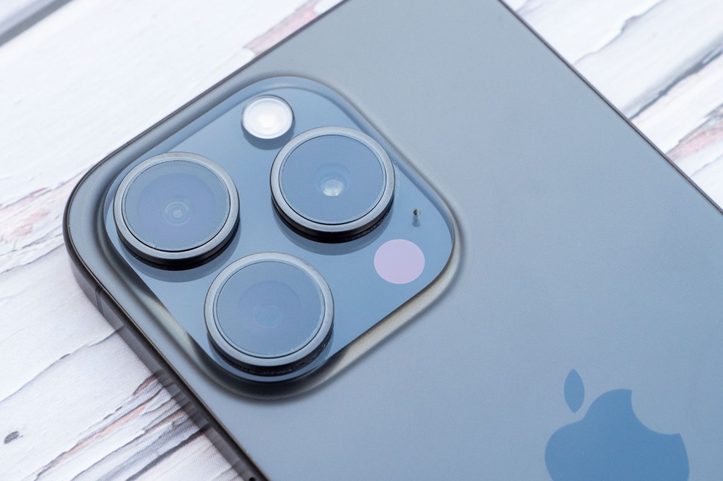 iPhone 15 Pro in Titanium Black, smartphone lenses