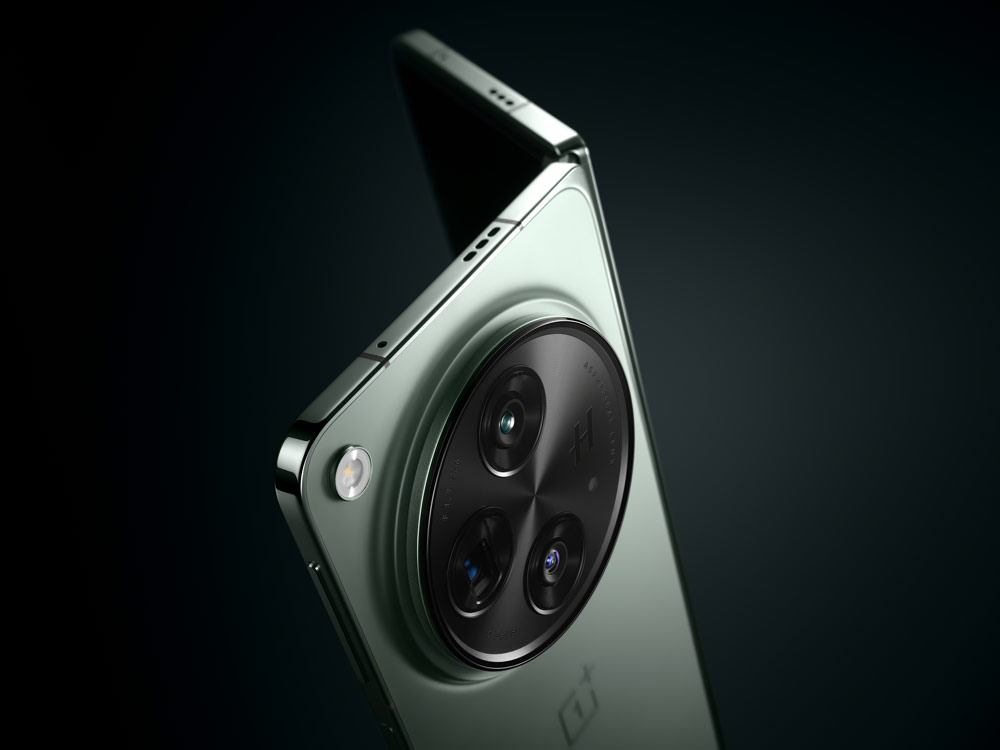 OnePlus Open cameras
