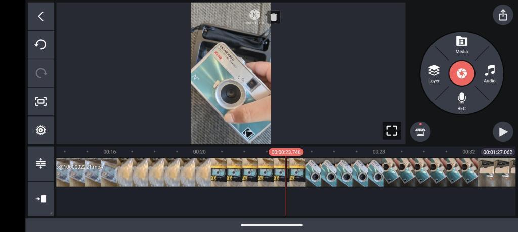 KineMaster video editing app screenshot