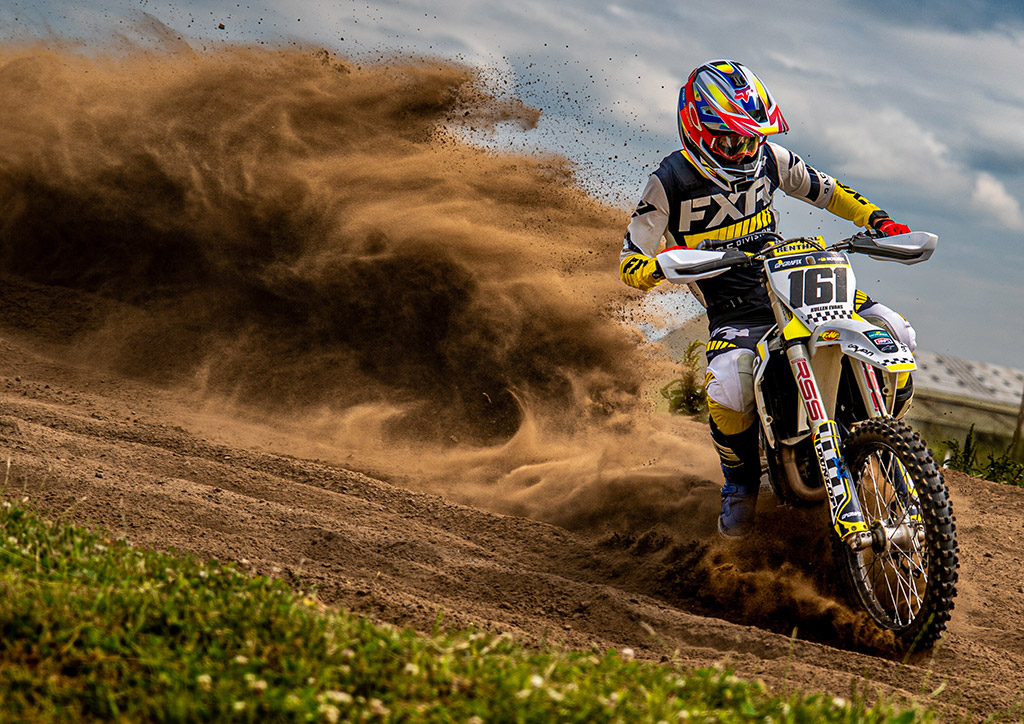Kullen Evans fighting the dry, dry loamy/sandy soil as he powers around the Pembrey Moto X circuit. 