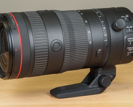 Canon RF 24-105mm F2.8L IS USM lens
