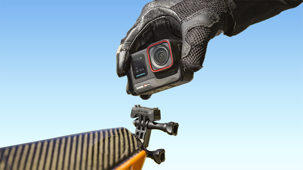 Insta360 One R Review: A Smarter, Modular Action Camera