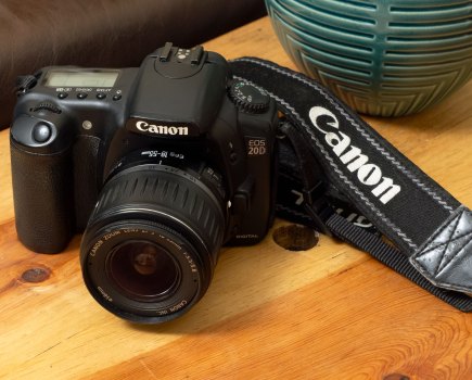 Canon EOS 20D DSLR with 18-55mm lens. Photo: Joshua Waller