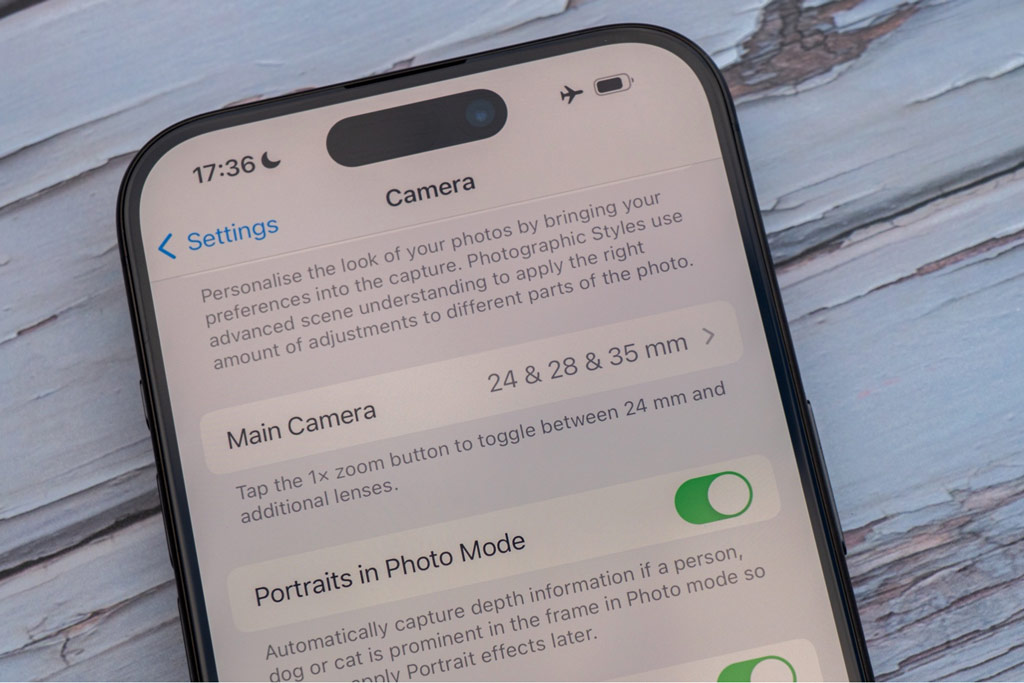 iPhone photography tips, iPhone 15 Pro settings menu