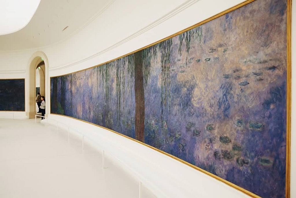 waterlillies painting in Musée de l’Orangerie paris
