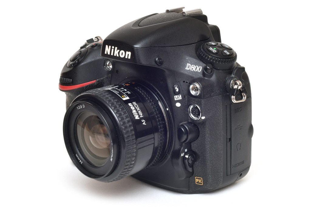Nikon D800 three quarter view