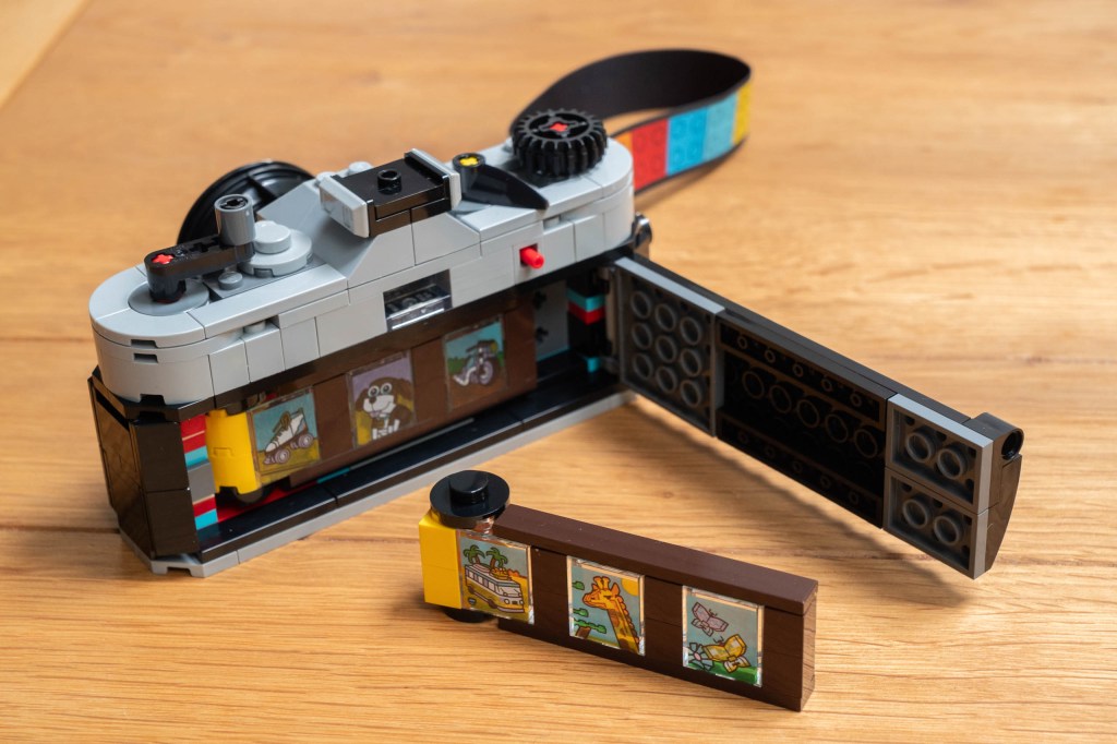 LEGO Retro camera, rear 