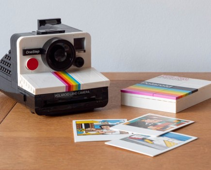 LEGO Polaroid camera OneStep SX70