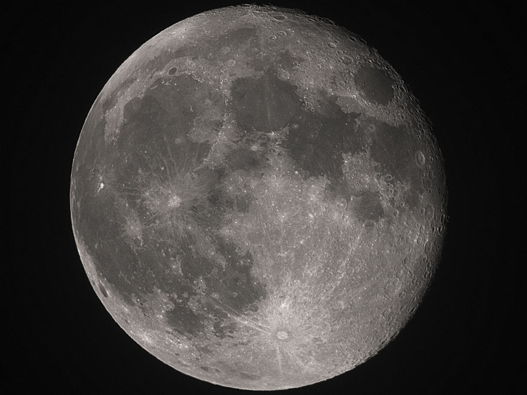 Photo of the moon taken with Unistellar Odyssey Pro