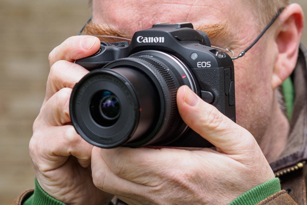 Canon EOS R100 in use