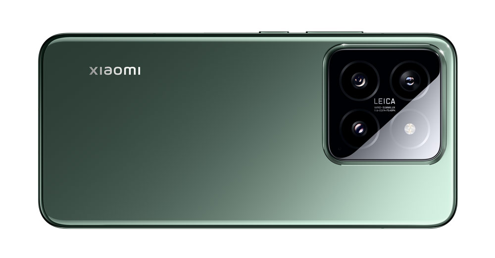 Xiaomi 14 in green