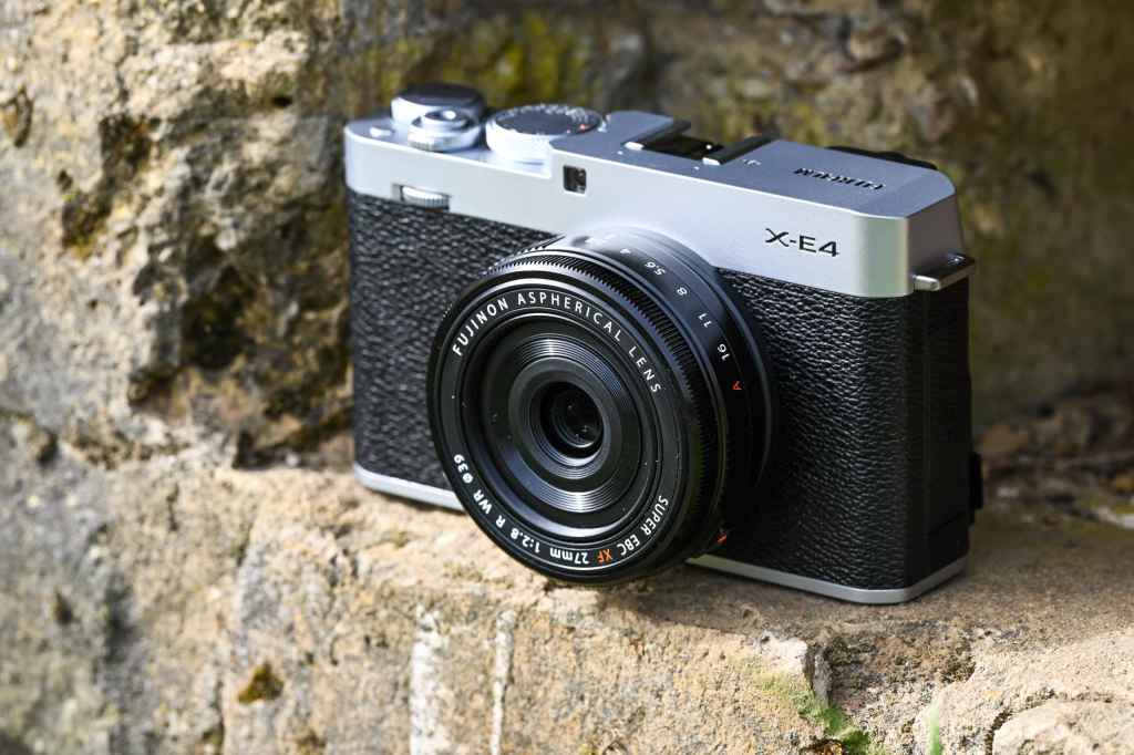 Fujifilm X-E4 with 27mm lens