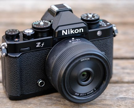 Nikon Zf