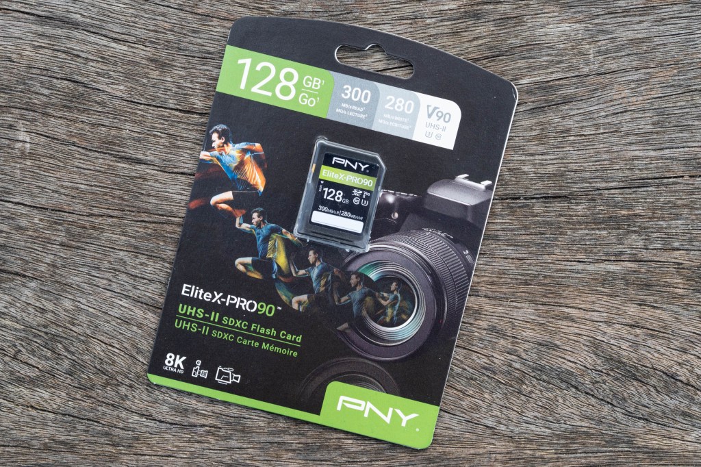 PNY EliteX-PRO90 UHS-II SDXC card 128GB packaging
