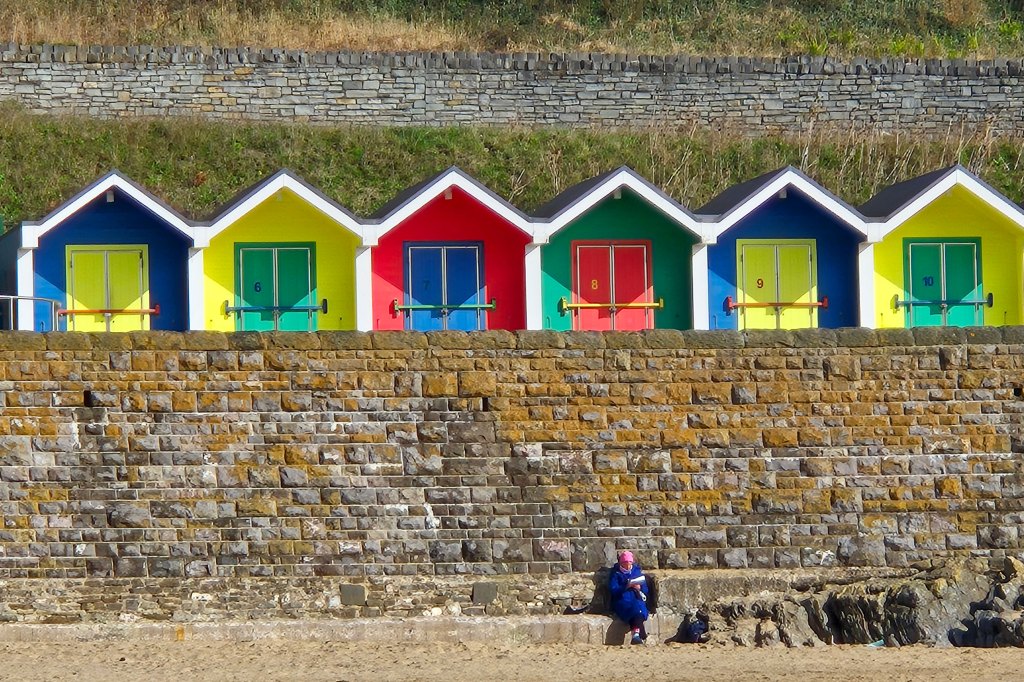 Samsung S24+ sample image, four colourful beach huts