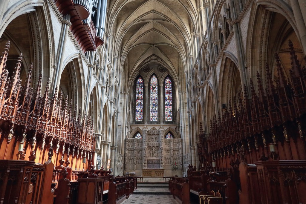 Set to ISO 1600, the G7 X Mark III produced a pleasing JPEG of the interior of Truro Cathedral. 24mm equivalent, 1/80sec at f/4, ISO 1600. Image Audley Jarvis