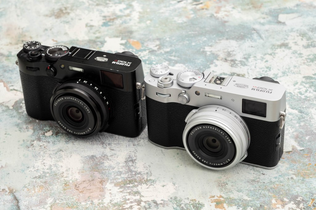 Fujifilm X100 VI vs X100 V cameras side by side three quarters front view