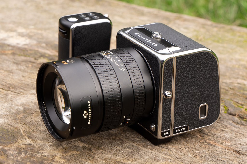 Hasselblad 907X CFV 100C with lens and grip. Photo JW