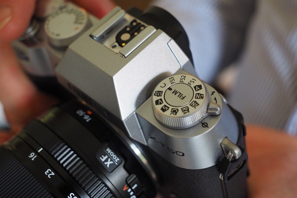 Fujifilm X-T50 film simulation dial. Photo JW/AP
