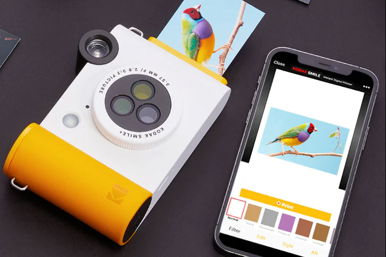 New Kodak Smile  instant camera