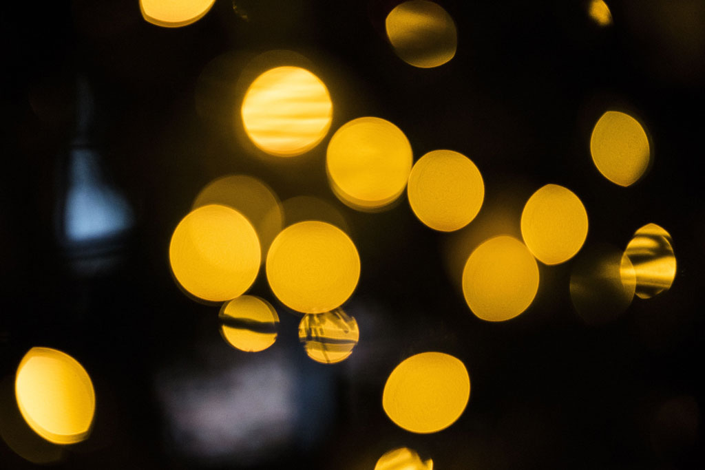 yellow bokeh