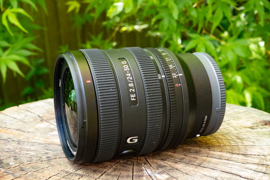 Sony FE 24-50mm F2.8 G lens