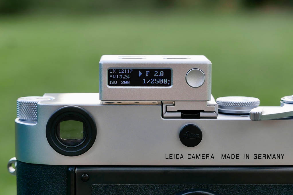 KEKS KM-02 light meter